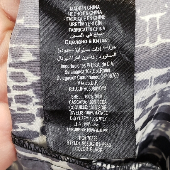 Bebe Snakeskin Romper Shorts with belt size large - Picture 10 of 12